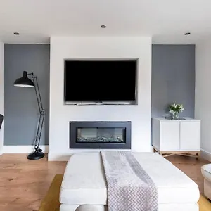 Apartment Holdsworth House, Leeds (West Yorkshire)